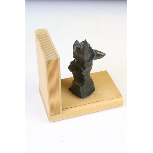 144 - Pair of Wooden Bookends in the form of Books and Carved Dogs, 13.5cm high