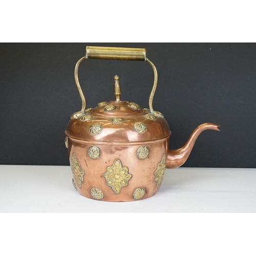 159 - Victorian Copper Kettle with brass decoration, 29cm high