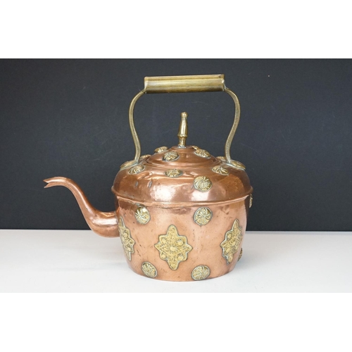 159 - Victorian Copper Kettle with brass decoration, 29cm high