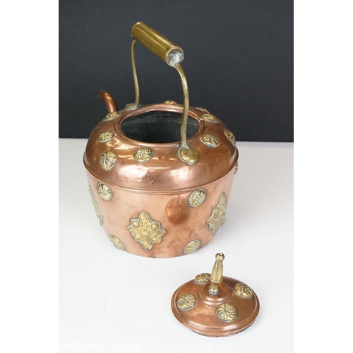 159 - Victorian Copper Kettle with brass decoration, 29cm high