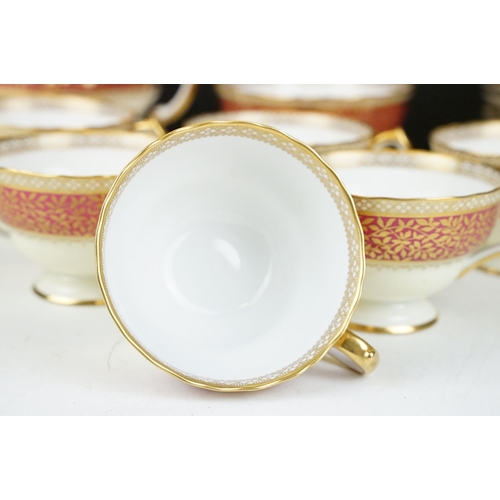 17 - Copeland Spode / Spode ' Arundel ' pattern tea set for six, with pink & gilt decoration, pattern no.... 