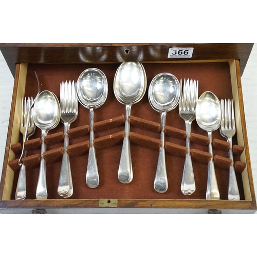 366 - Late 19th / early 20th C silver plated six-setting canteen of cutlery, housed within an oak box