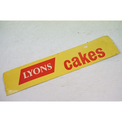 447 - Lyons Cakes advertising tin plate sign, 17 x 80cm together with a quantity of mounted prints, to inc... 