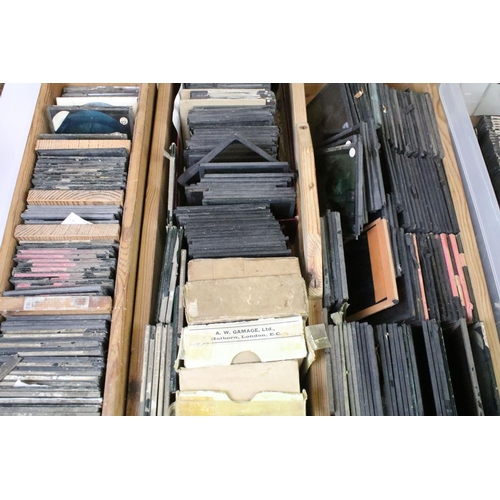 403 - Large collection of Victorian assorted magic lantern slides, mostly of illustrated narrative subject... 