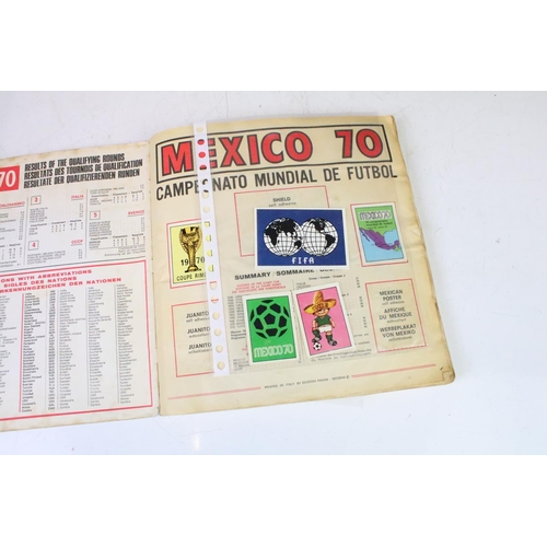 420 - A Panini Mexico Wolrd Cup 1970 sticker album, near complete with some not stuck to album pages.