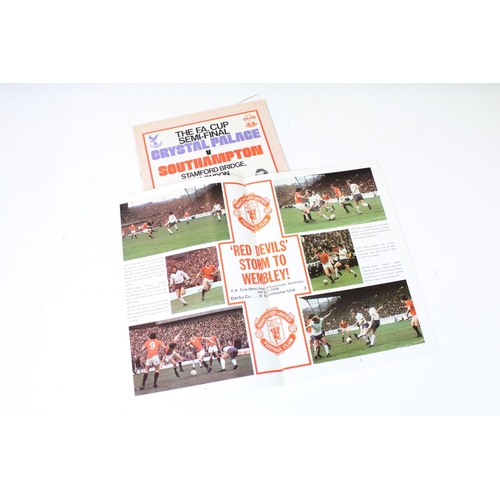 215 - Football Autographs - 1976 Manchester United v Southampton FA Cup Final 1976 - Four signed photos fe... 