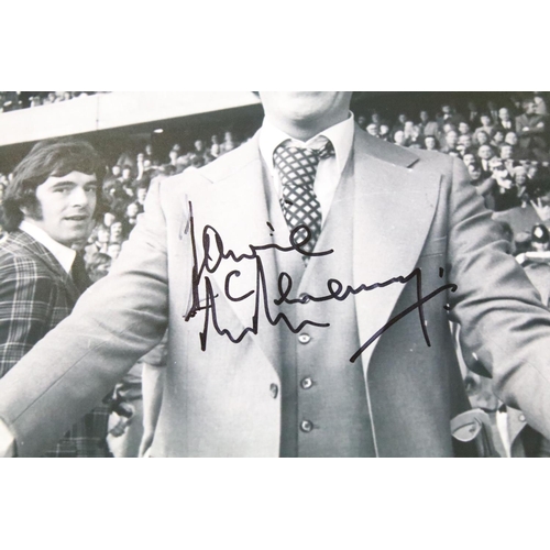 215 - Football Autographs - 1976 Manchester United v Southampton FA Cup Final 1976 - Four signed photos fe... 