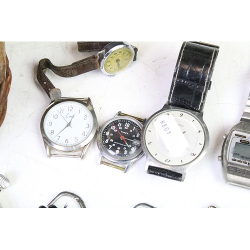 298 - A small collection of wristwatches to include Timex, Sekonda and Rotary examples contained within a ... 