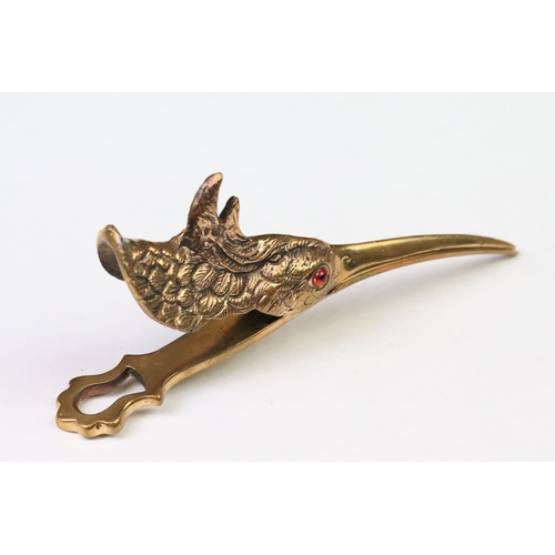 272 - Brass document clip in the form of a duck