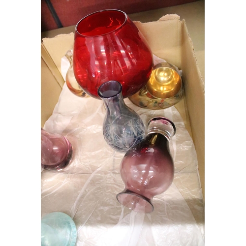 91 - Collection of assorted 20th Century glass to include assorted Caithness vases (unmarked), carnival g... 