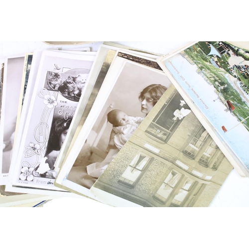 417 - Large collection of pre-1950's postcards to include topographical, general interest, greetings, town... 