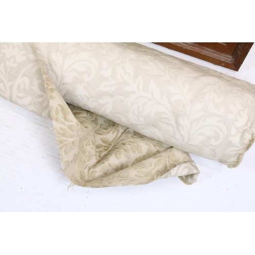 661 - Roll of Cream Foliate Pattern Brocade Fabric, 4'6