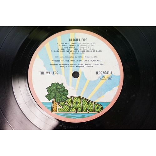 10 - Vinyl - The Wailers Catch A Fire LP on Island Records ILPS 9241.  Original working 'zippo' cover, bl... 