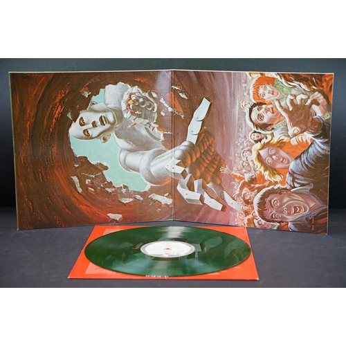 13 - Vinyl - Queen – News Of The World. Original French 1978 1st pressing limited green translucent vinyl... 