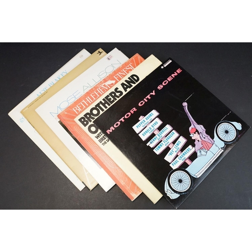 161 - Vinyl - 60 Jazz LPs and 3 box sets to include Thelonious Monk, Sonny Criss, Art Blakey, Mose Allison... 