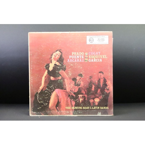 832 - Vinyl - 20 Classical LPs and 2 box sets featuring stereo examples and South African pressings to inc... 