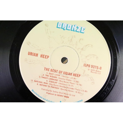 38 - Vinyl / Autographs - Uriah Heep - The Best Of. Bronze Records ILPS 9375, signed to front by 4 member... 