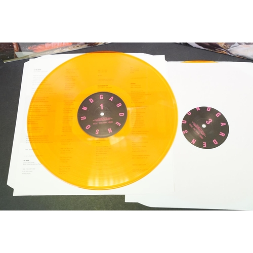 87 - Vinyl - Soundgarden Superunknown limited edition 2 LP on A&M Records – 540 215-1.  Orange translucen... 