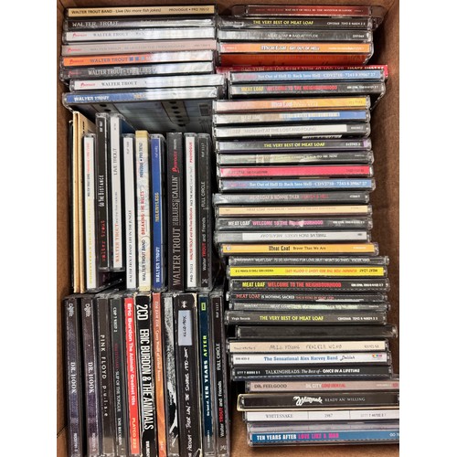 893 - CDs - Collection of approximately 360 mainly Rock & Pop CDs to include The Clash, Jimi Hendrix, The ... 