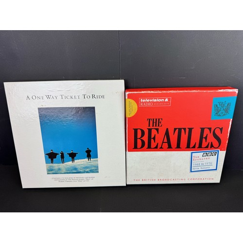 894 - CDs / Music Memorabilia - Collection of various The Beatles related items to include a selection of ... 