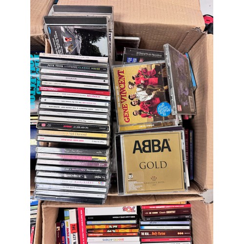 895 - CDs - Large quantity of CDs spanning the genres and decades from the 1960s onwards to include mainly... 