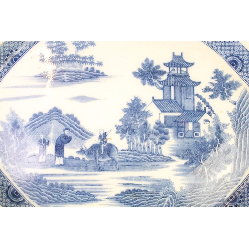 23 - 19th Century blue & white chinoiserie serving platter of octagonal form, with transfer printed Chine... 