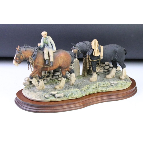 114 - Group of equestrian horse related figurines to include a Royal Doulton single brown horse on base, t... 