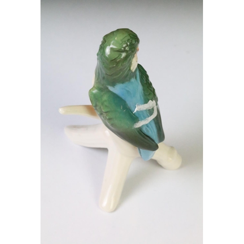 116 - A West German Goebel Kingfisher figurine, gloss finish, No.CV58, stands approx 10cm in height.