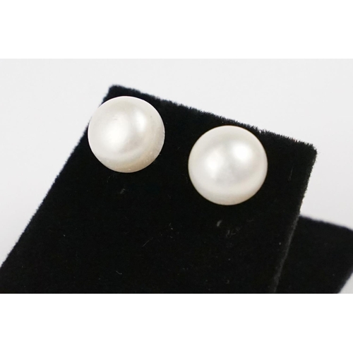 264 - Pair of Freshwater Pearl Studs on Silver Posts