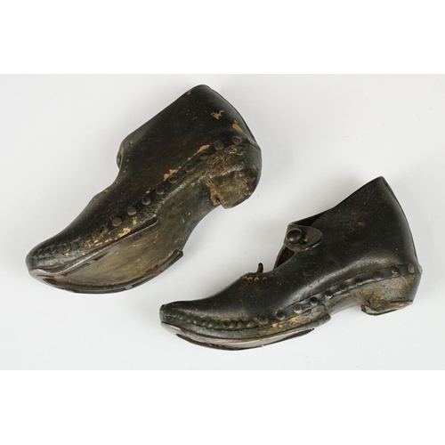 314 - A pair of antique childrens leather shoes.