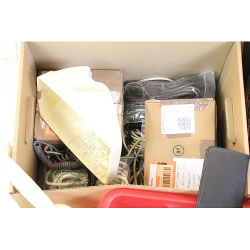 401 - Collection of telephone parts & accessories, to include body shells, bells, cables, batteries, hands... 