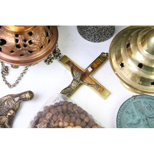 186 - A small collection of religious items to include a crucifix, candlesticks, rosary beads....etc..