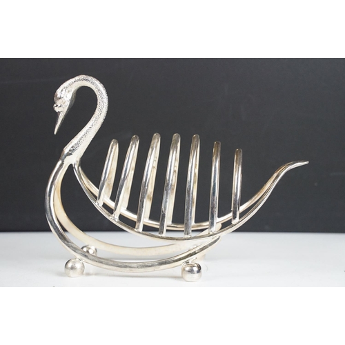 141 - Silver Plated Toast Rack in the form of a Swan, approx 15.5cm tall