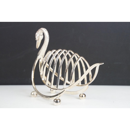 141 - Silver Plated Toast Rack in the form of a Swan, approx 15.5cm tall