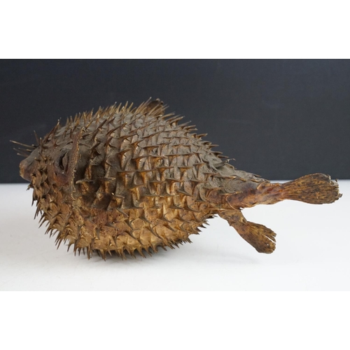 154 - A taxidermy Puffer Fish, measures approx 29cm long