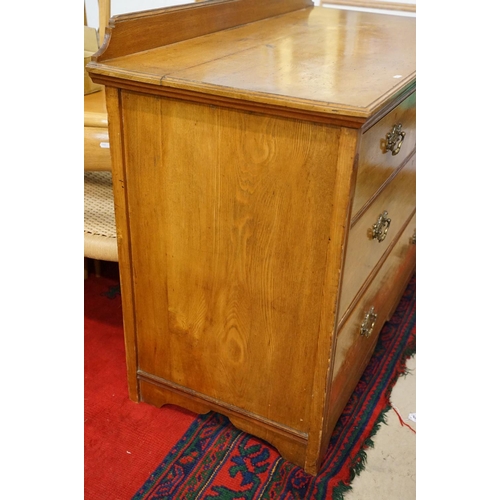 605 - Victorian Ash Chest of Two Short over Two Long Drawers, 92cm high x 124cm wide x 61cm deep