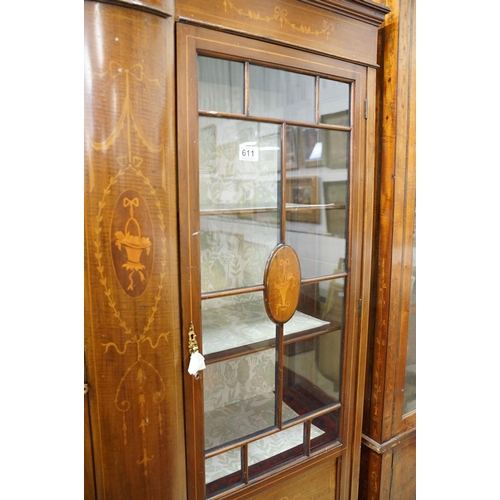 610 - Mahogany and Cross-banded Breakfront Display Cabinet or Bookcase in the Regency manner decorated wit... 