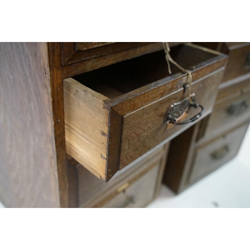 661 - Pair of Early 20th century Oak Chest of Four Drawers, each 88cm high x 43cm wide x 59cm deep