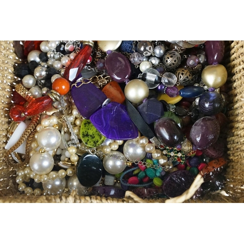 354 - Costume Jewellery including Bead Necklaces, Boxed Jewellery, etc