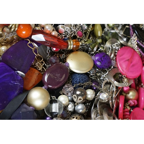 354 - Costume Jewellery including Bead Necklaces, Boxed Jewellery, etc