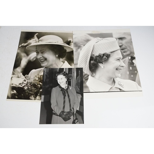 461 - A collection of approx fifty original press photographs of the British Royal family to include many ... 