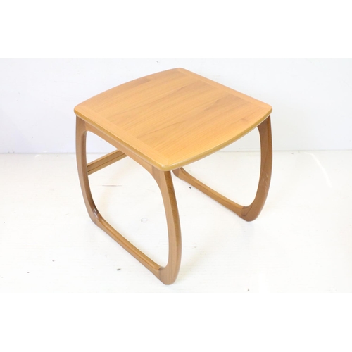 624 - Mid to late 20th century ' Nathan ' Teak Nest of Three Tables, largest measures 51cm high x 52cm wid... 