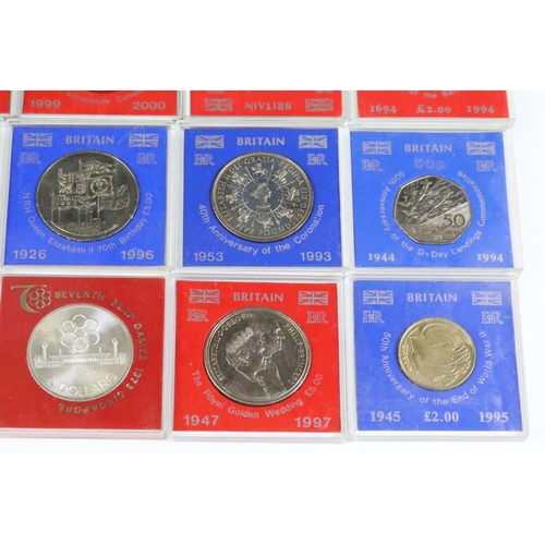 163 - A collection of British commemorative coins to include uncirculated commemorative crowns within caps... 