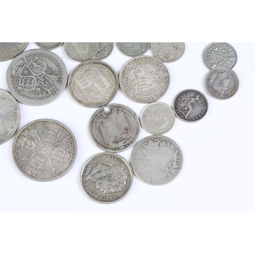 175 - A collection of British pre decimal silver coins to include King George III and Queen Victoria examp... 