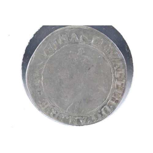 197 - A British Queen Elizabeth I hammered silver shilling coin.