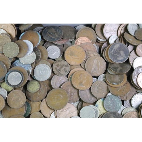 205 - A large collection of mainly British pre decimal and world coins to include some silver examples, co... 