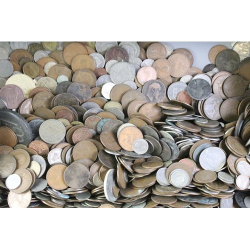 205 - A large collection of mainly British pre decimal and world coins to include some silver examples, co... 