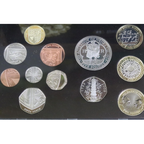 44 - A Royal Mint United Kingdom 2009 Executive twelve coin proof set to include the Kew Gardens 50p coin... 