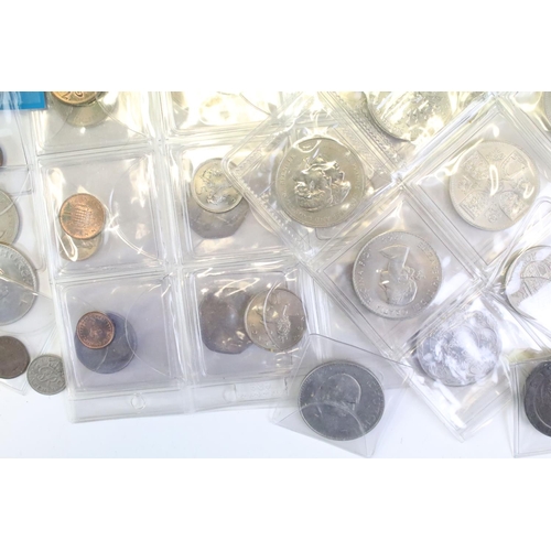 74 - A collection of mixed coins to include British pre decimal, decimal and commemorative examples toget... 