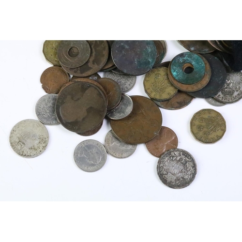 214 - A collection of Egypt commemorative coins encapsulated and within display case together with a selec... 